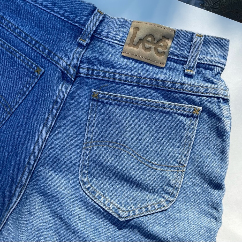 90s Mom Jean Shorts High Waisted Lee Brand 100% cotton, authentic, medium wash - Picture 14 of 14